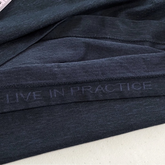 Lululemon Metal Vent Tech 1/2 Zip 2.0 Mineral Blue True Navy Men’s Workout Sz M - Picture 8 of 9